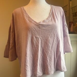 cropped lilac tee with ruffle sleeve